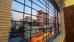 Hotel Mi Residency - Near Thane Railway Station
