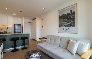 Fantastic 2BR with Pool near the Costa Verde by Geko