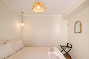 Cordoeiros Studios & Apartments