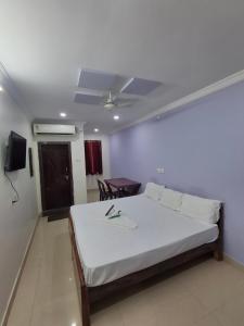 Balaji Hotel