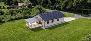 Entire House Mlýnec