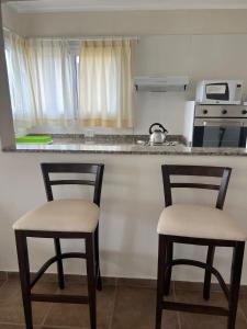 Ariel Apartment - Miami Beach & Sierras