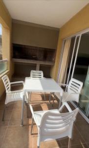 Ariel Apartment - Miami Beach & Sierras