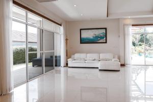 The One Villa