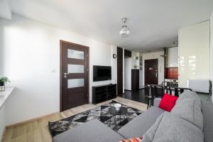 Solec Powiśle Signature Apartment by BookingHost
