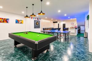 Chalong - 10 BR Private Pool Villa - Villa Nap Dau - Phuket