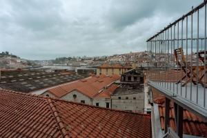 Douro View T4 - Porto Skyline & Wine Cellars