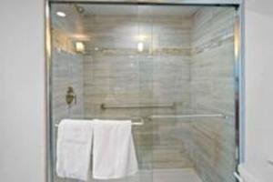 Elegant Cozy Apartment, Ideal Fort Myers Location