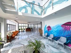 Blue Ocean -A Sky Harbour Oceanfront Twin Suite