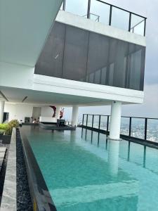 city view modern Condo in bangkok Central area RCA