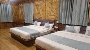 Bamboo Garden Cottages and Cafe