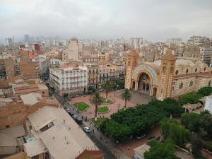 Manel location