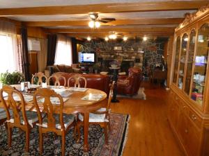 Airport Inn