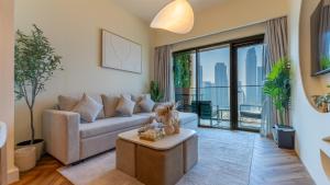Luxury 2BR Burj Khalifa & Fountain View Downtown