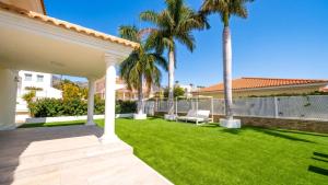 Luxury Villa in La Caleta Tenerife