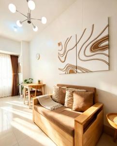 Minimalist Chic Condo near MOA-Shore3 Tower2