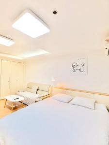 Adams Home Residence Gangnam Station Studio