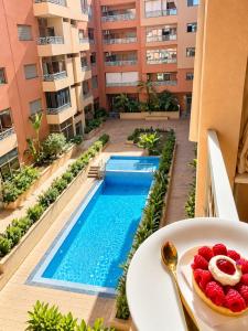 Modern Apartment with Swimming Pool, Air Conditioning, Fiber, SmartTV and Balcony