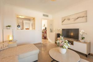 Puerta Del Mar Penthouse Beachfront - Happy Rentals