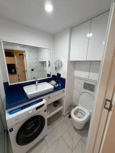 Apartment hotel