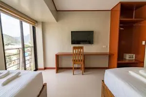 卡洛儿克里夫酒店 - 爱妮岛