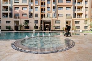 Cozy studio with swimming pool and gym