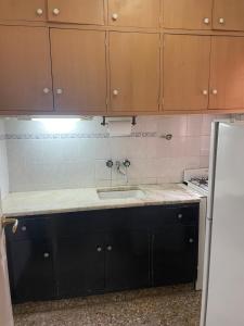 2 Ambientes zona Las Heras y Colon