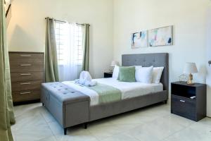 KVcozyescape ll Tropical Retreat