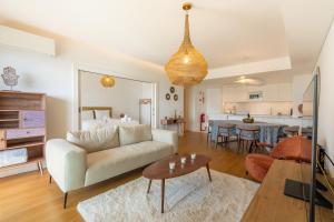The Venus Apartment By Sam Houses