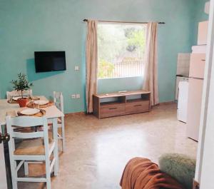 Apartment near the Beach Paradise Mikra Mantinia I