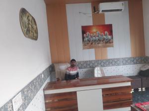 Hotel kamal dham