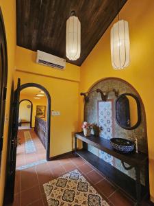 Laco Hoian
