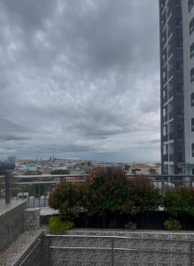 HLapuz Suites at Arc Towers