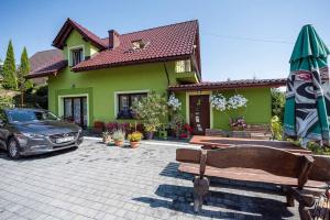 Domek w różach