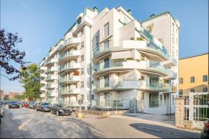 Lodi Apartment
