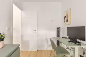 Modern Room in Madrid City