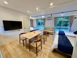 FUJI Nest101
