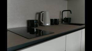 Luxury Apartment with Private Parking Near AKROPOLIS!