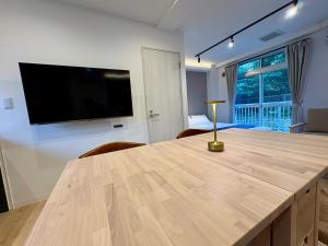 FUJI Nest101