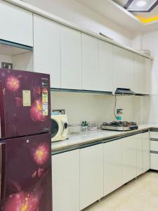 The Warm Canvas Modern 1BHK in Lucknow