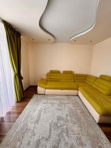 Lily Central Residence