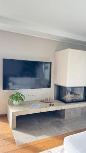 Villa Viimsi - Private Villa, Pool, Hot Tubs, Sauna, near Tallinn