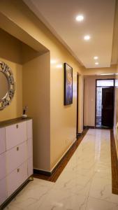 Third Avenue Beach Apartments