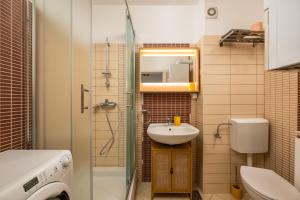 City center apartment with free parking