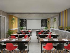 ibis Bangkok IMPACT