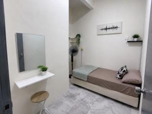 Air Putih 4R3B Homestay Double storey corner Lot