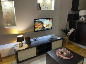 Beli Apartman u Zlatiborskim konacima Bele vode bb