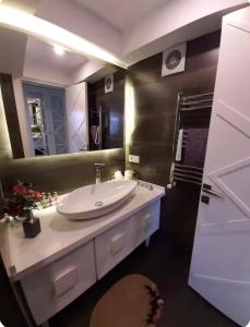 Newly Renovated Apartment in Kordon