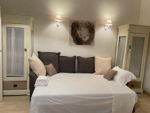 The Ivory Nest Apartment in Trastevere