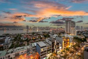 Luxury Sunset Riverside 2BR Mornachy Da Nang